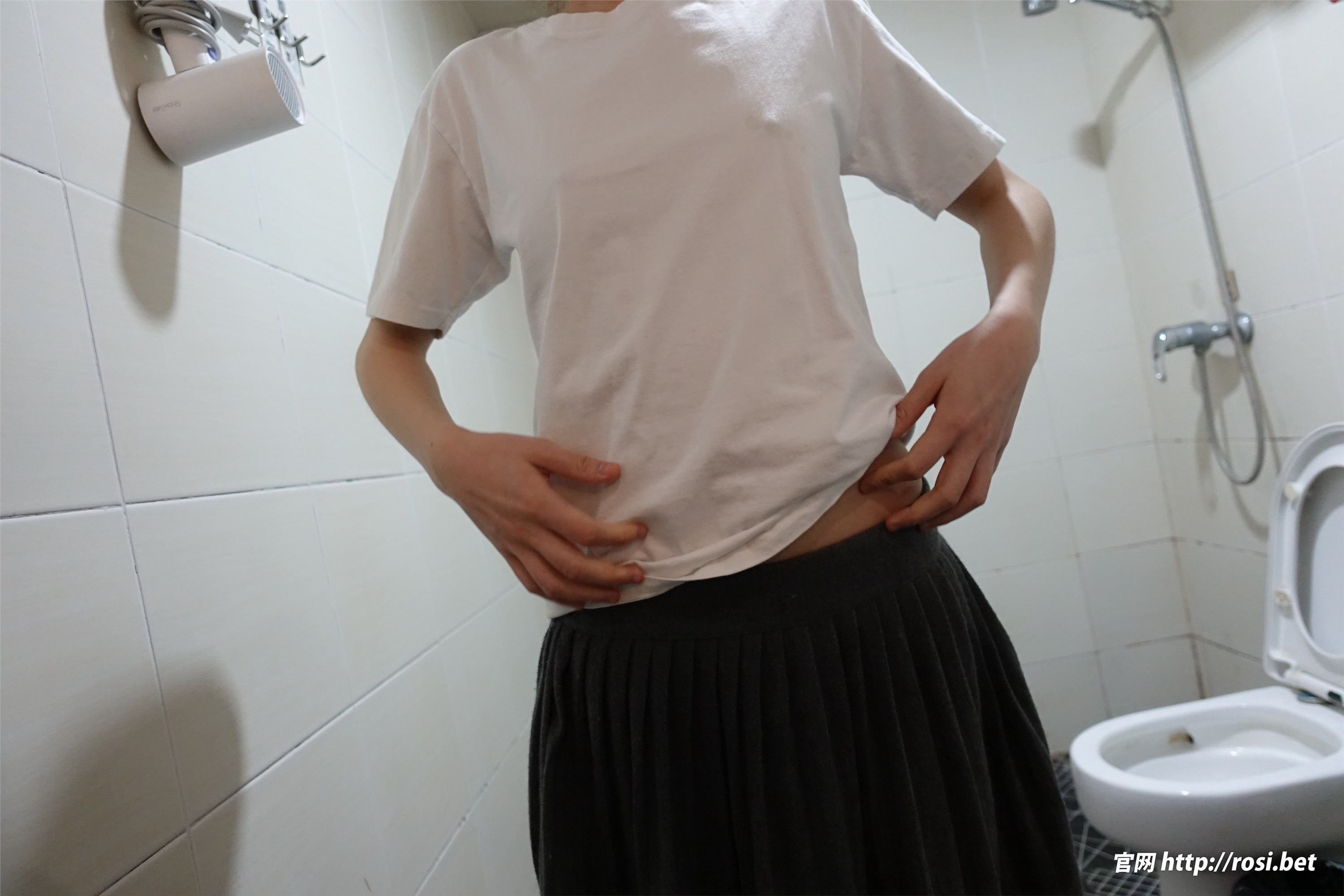 ROSI写真 2024.01.02 NO.4411